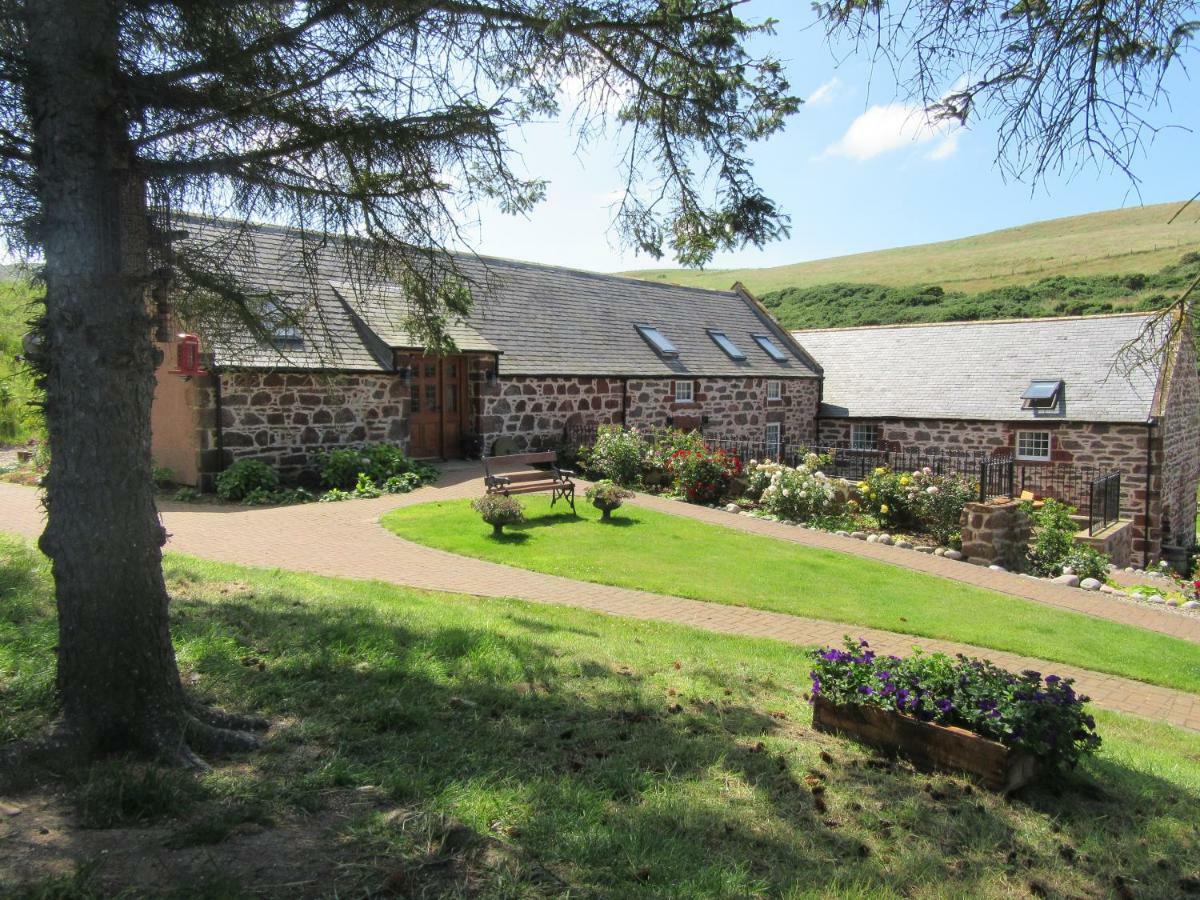 Mill Of Nethermill Holidays Pennan Esterno foto