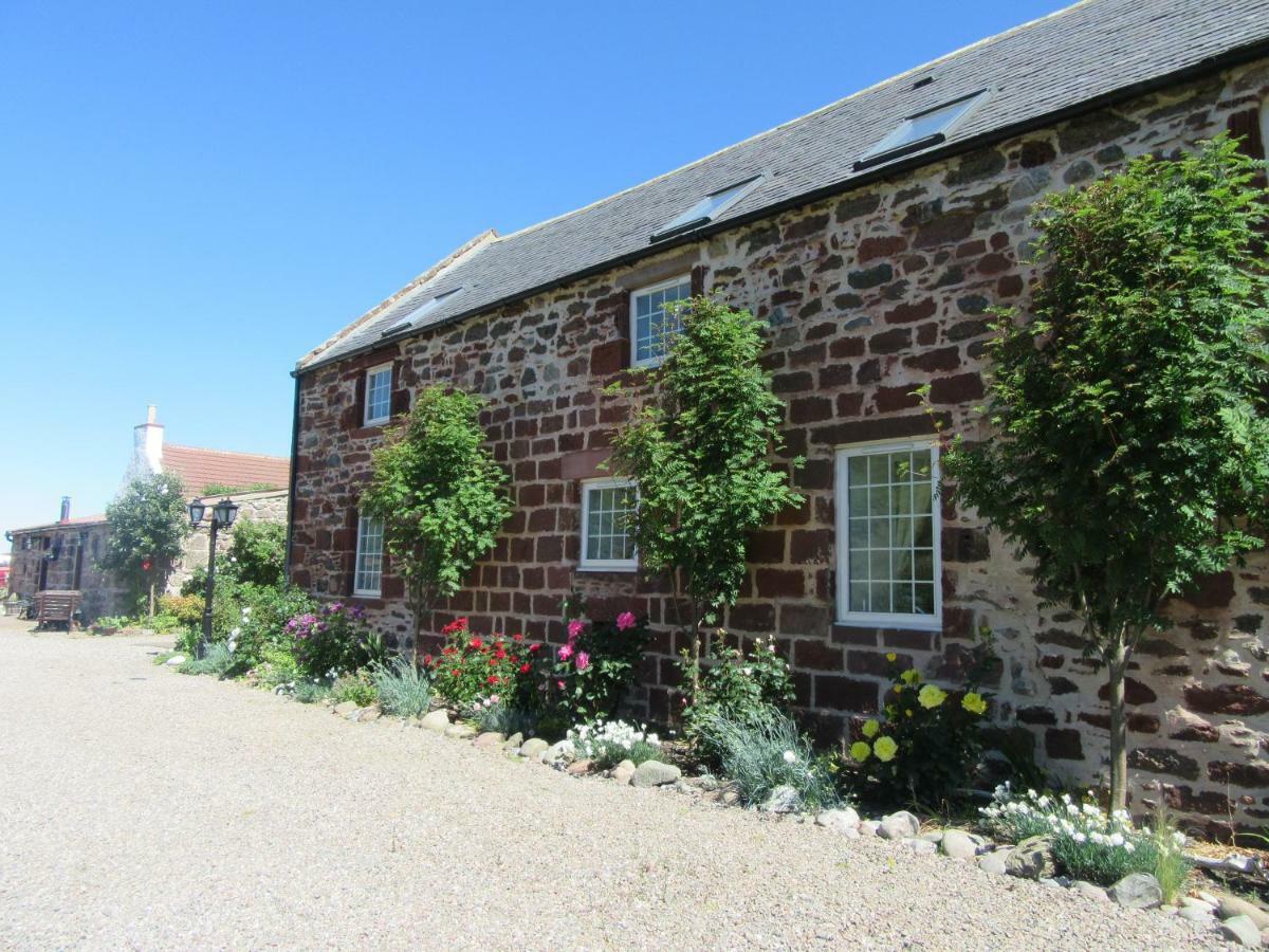 Mill Of Nethermill Holidays Pennan Esterno foto