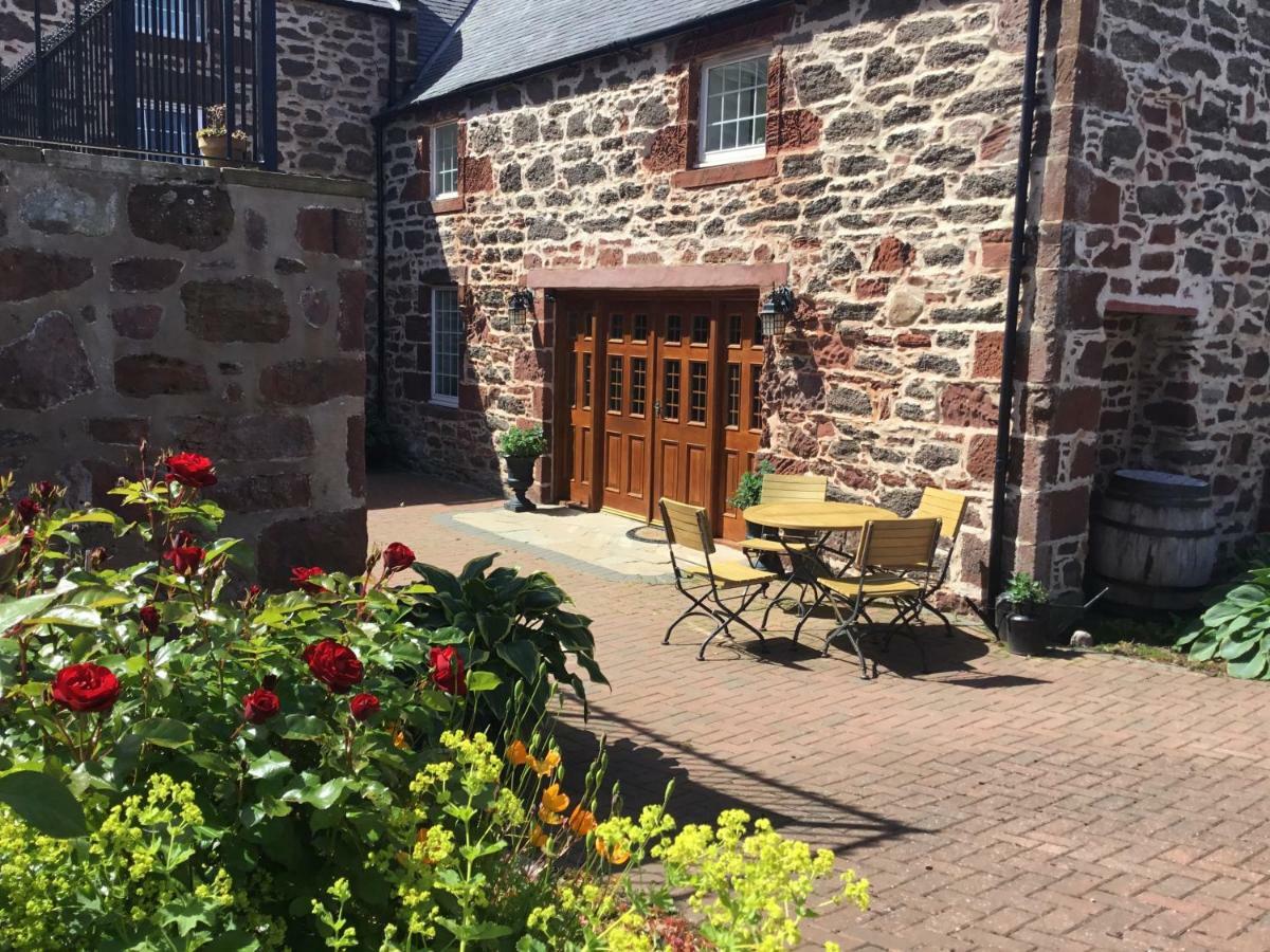 Mill Of Nethermill Holidays Pennan Esterno foto